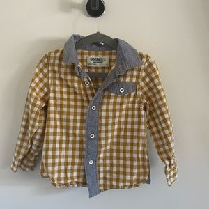 Oshkosh plaid button up shirt